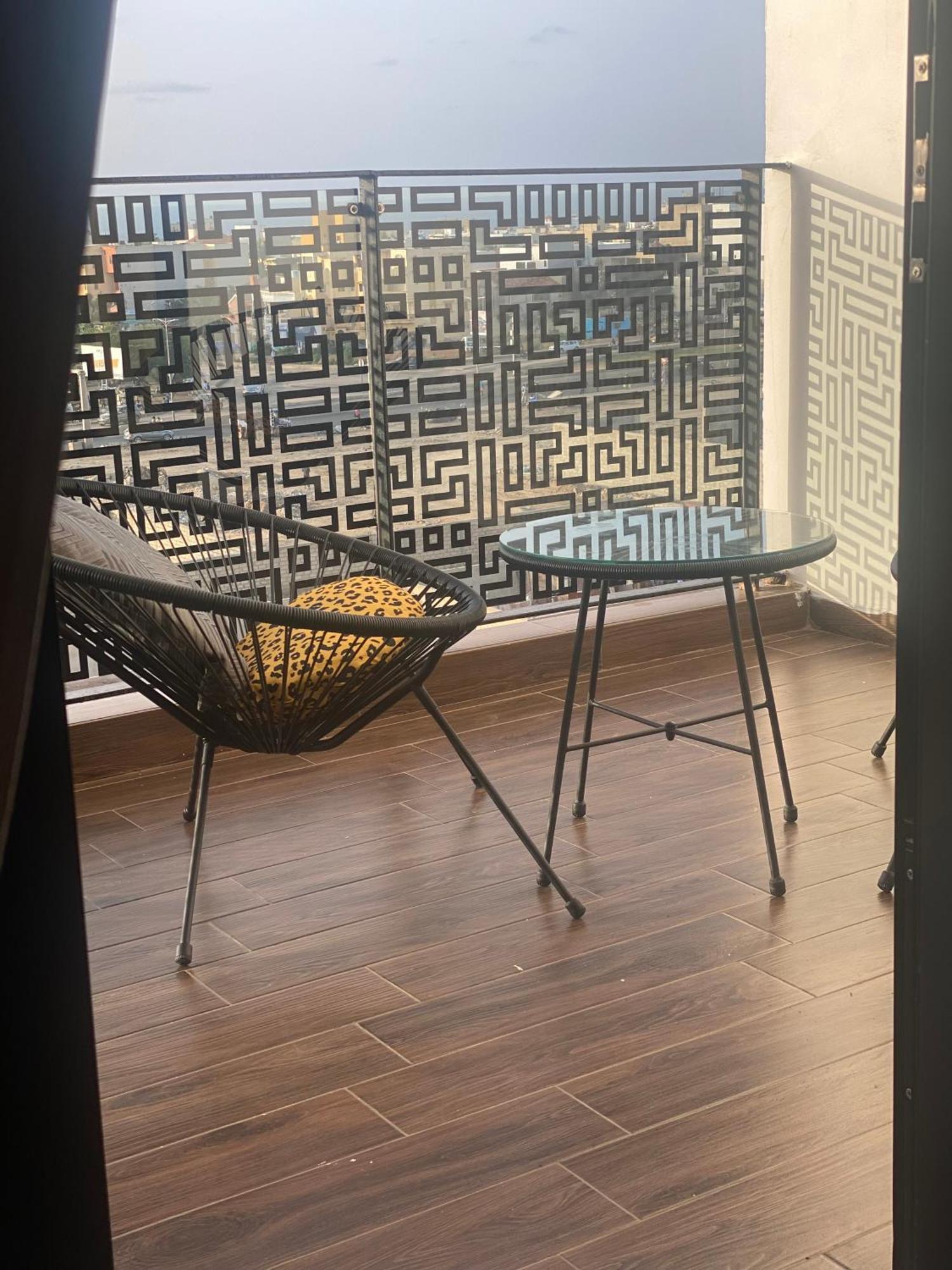 Appartement De Luxe Meuble A Louer - Dakar Pres Des Almadies 3 Ch/ 3 Sdb Екстериор снимка